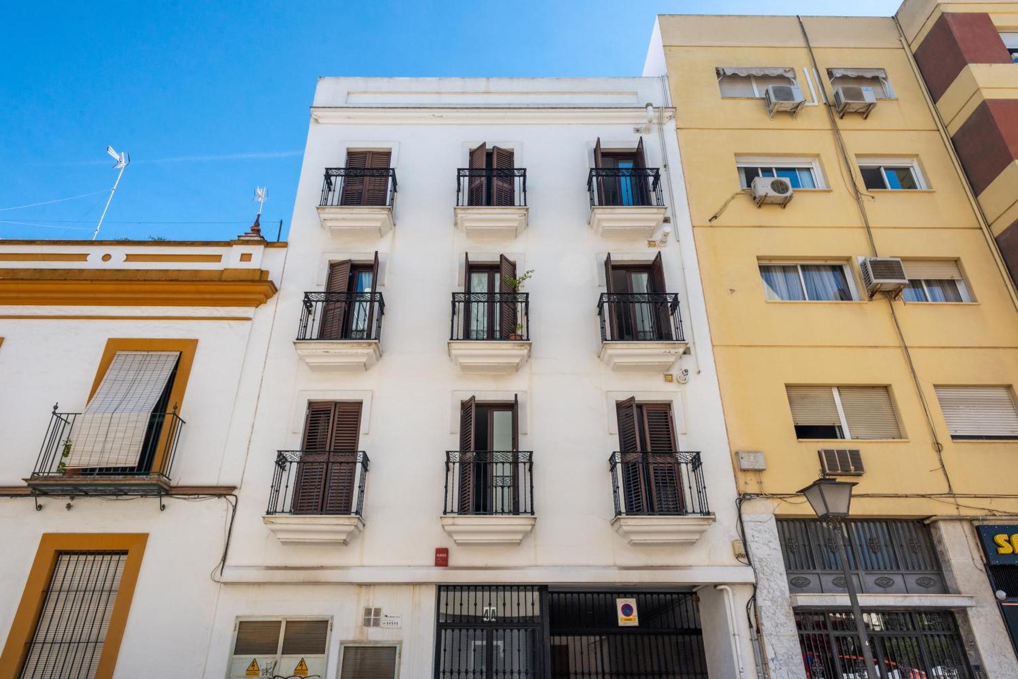 First Floor Close Macarena Church إشبيلية المظهر الخارجي الصورة